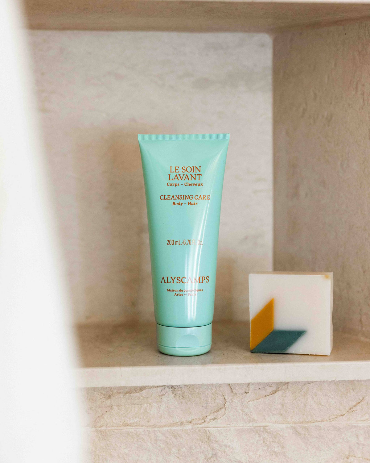 EL CUIDADO DE LAVADO para Cuerpo y Cabello - 200 mL